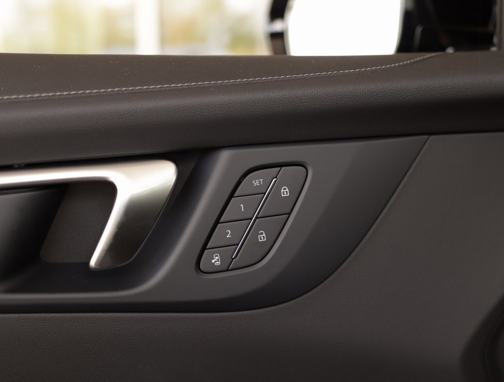 New 2026 Buick Enclave Sport Touring w/ Power Package image 31