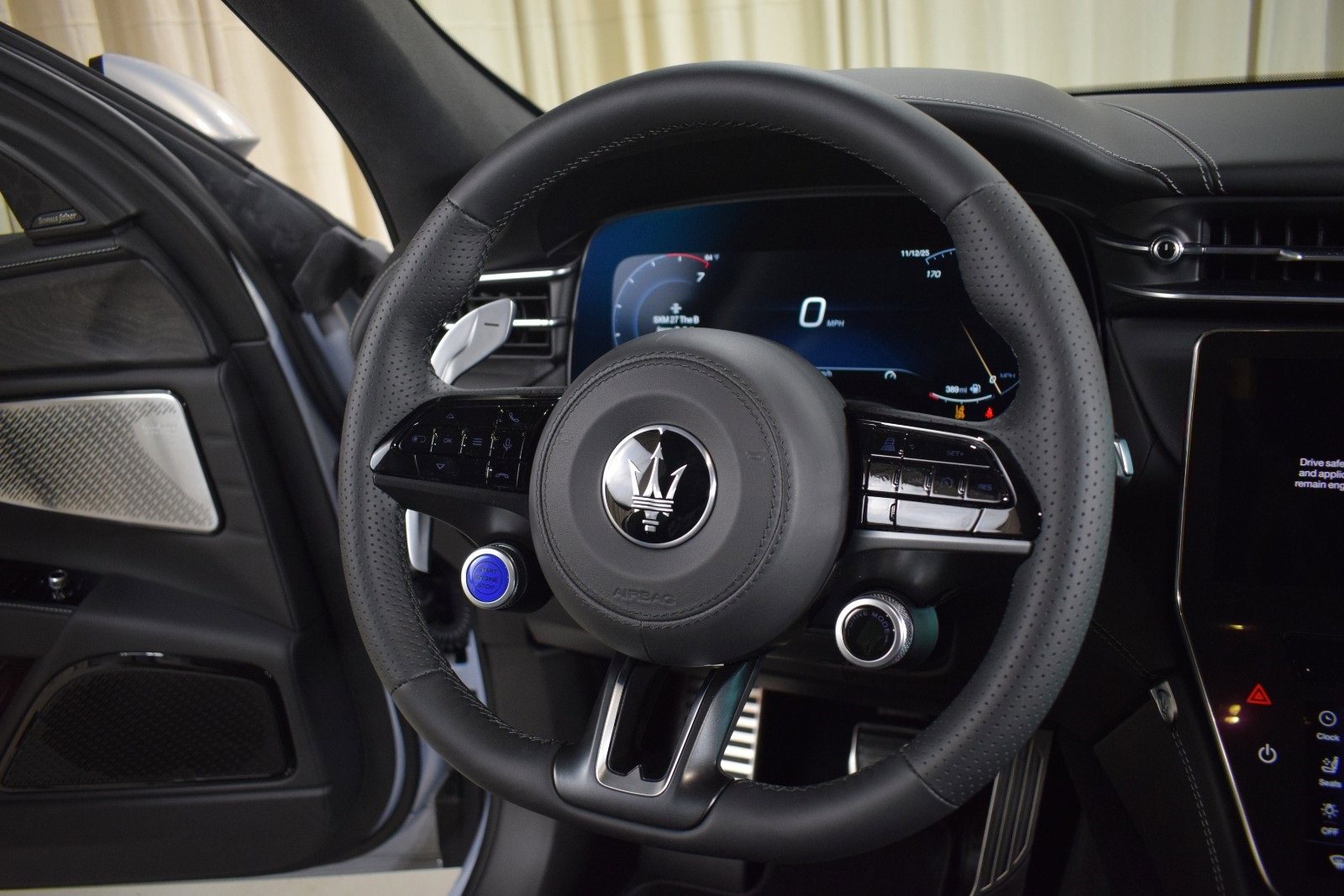 New 2025 Maserati Grecale Modena image 25