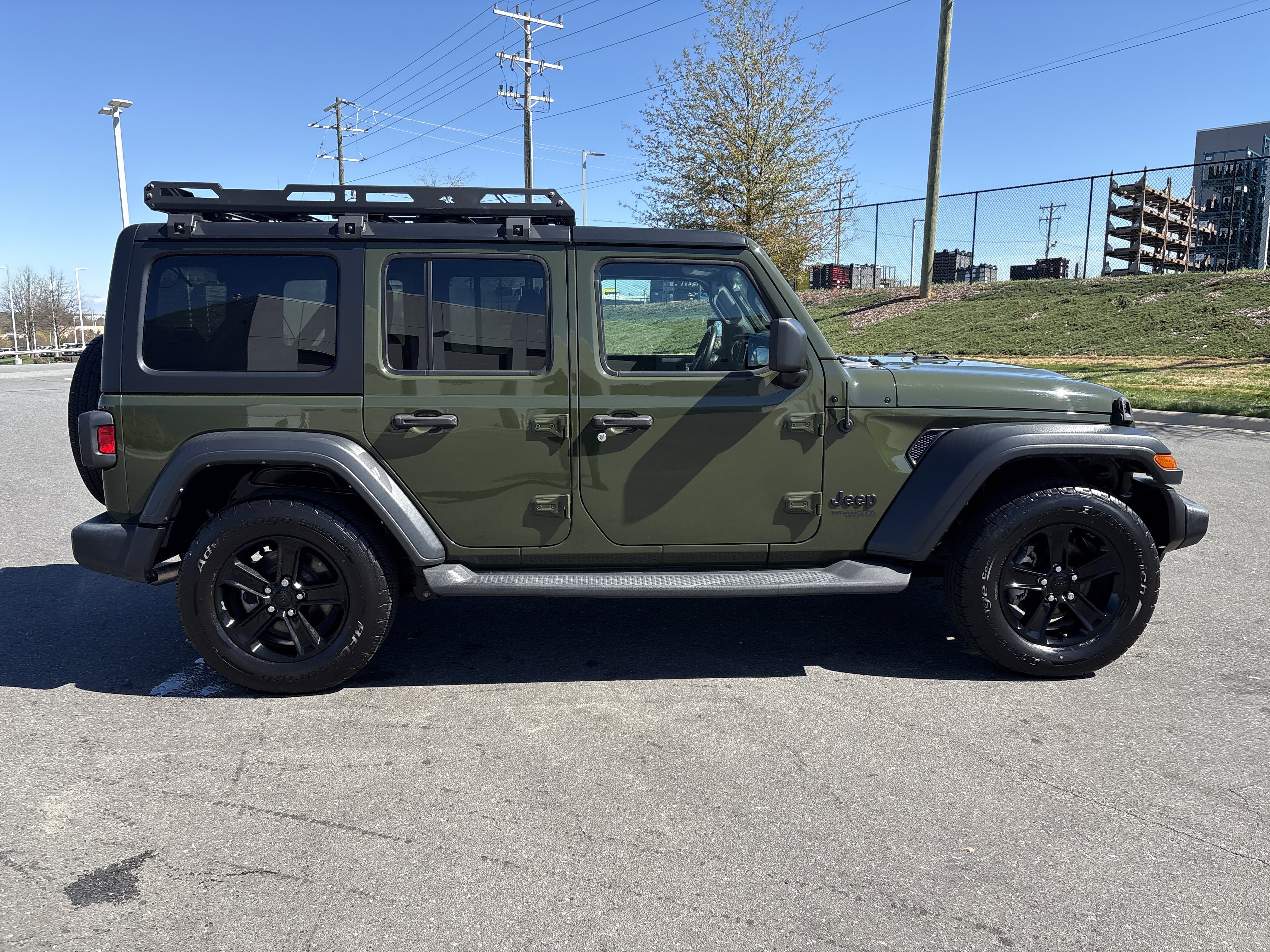 Certified 2022 Jeep Wrangler Unlimited Sport image 10