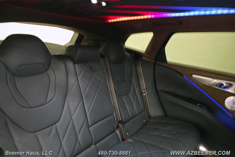 Used 2023 BMW XM AWD/4WD image 11