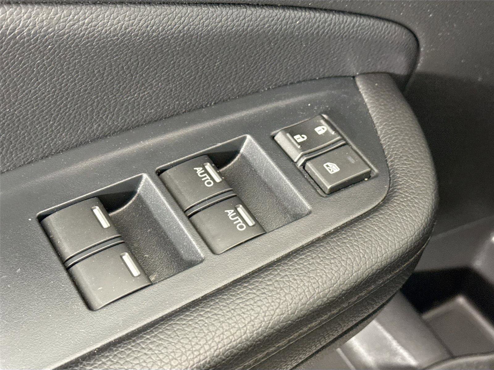 Used 2022 Honda Pilot Sport image 25