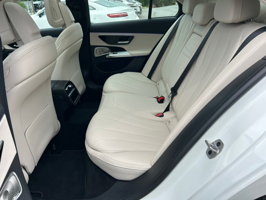 Used 2024 Mercedes-Benz E 450 4MATIC Sedan image 18