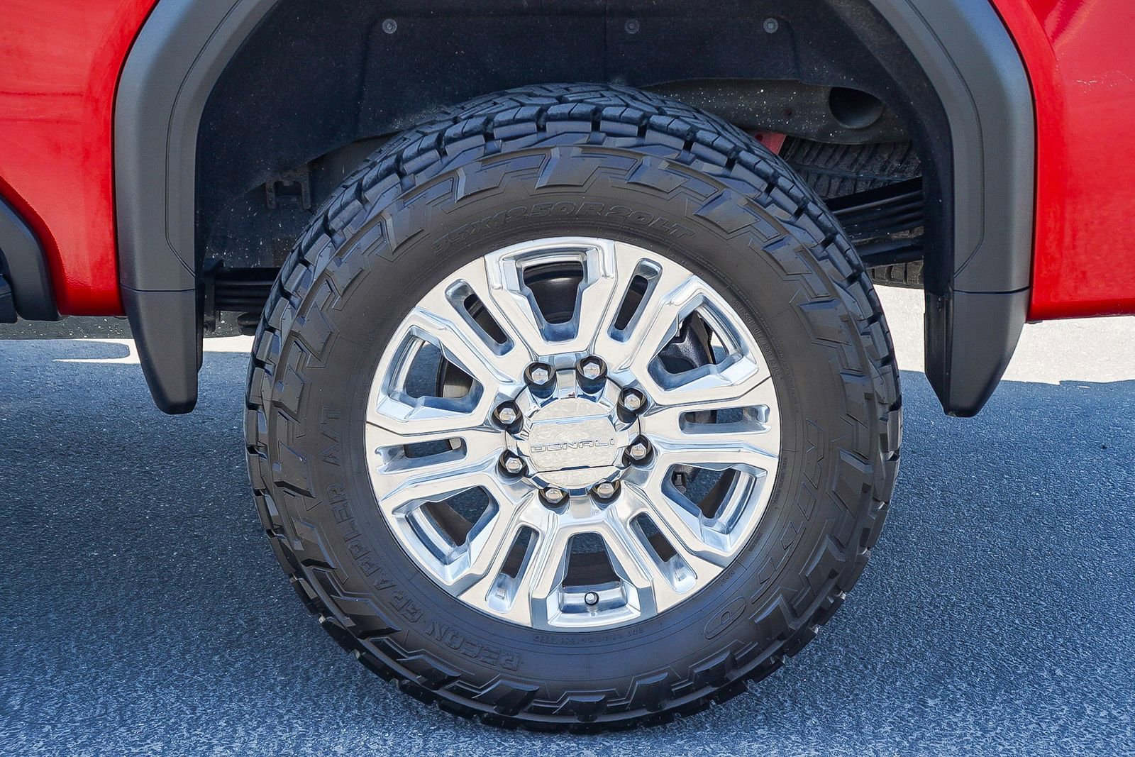 Used 2023 GMC Sierra 2500 Denali AWD/4WD image 11