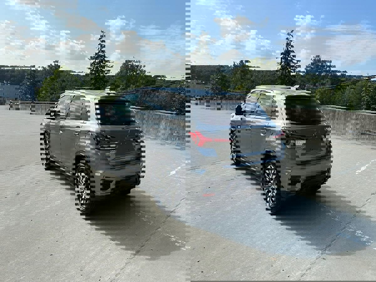 Used 2021 Mitsubishi Outlander Sport ES image 7