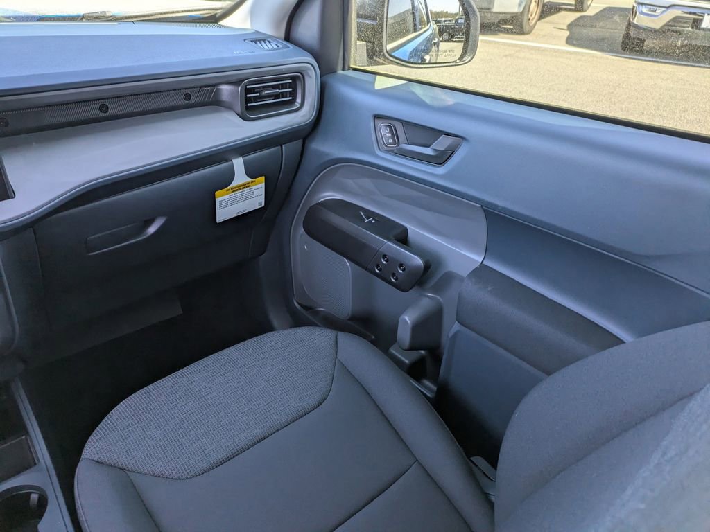 New 2026 Ford Maverick XL image 17