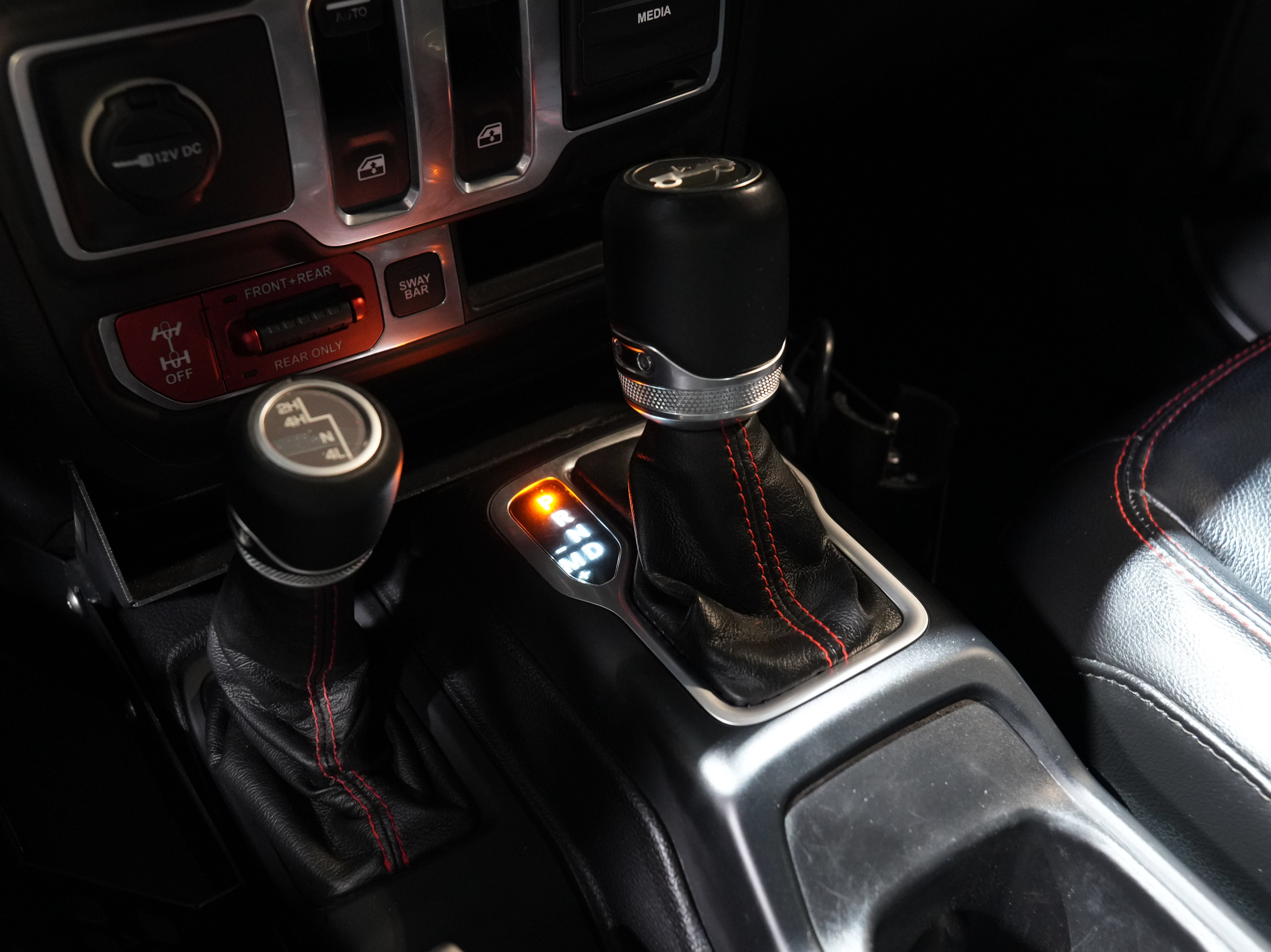 Used 2018 Jeep Wrangler Rubicon AWD/4WD image 43