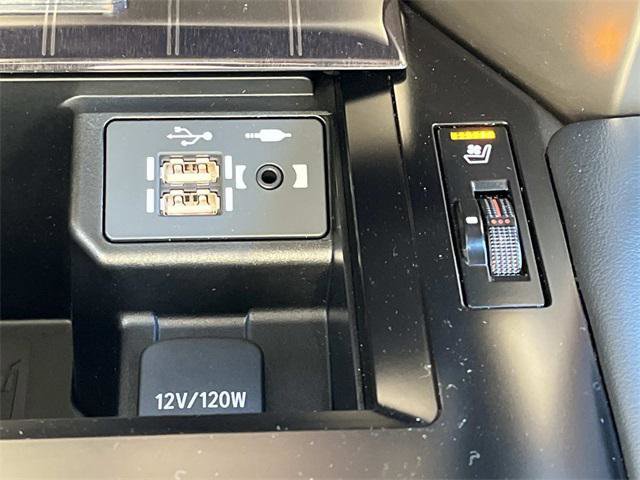 Certified 2021 Lexus GX 460 Luxury w/ Sport Design Package image 41