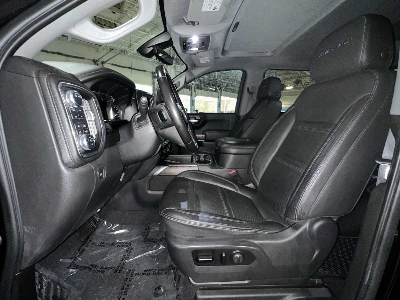 Certified 2021 GMC Sierra 1500 Denali w/ Denali Ultimate Package AWD/4WD image 10