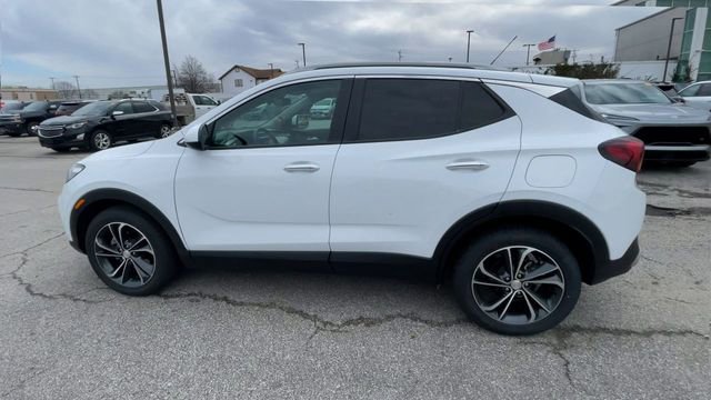 Used 2021 Buick Encore GX Select image 7