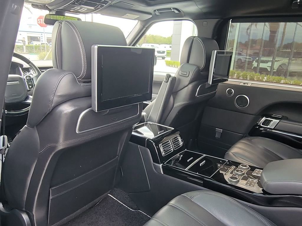Used 2015 Land Rover Range Rover Long Wheelbase Autobiography image 17