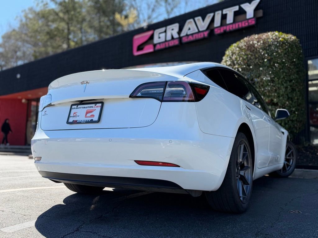 Used 2021 Tesla Model 3 Standard Range Plus image 13