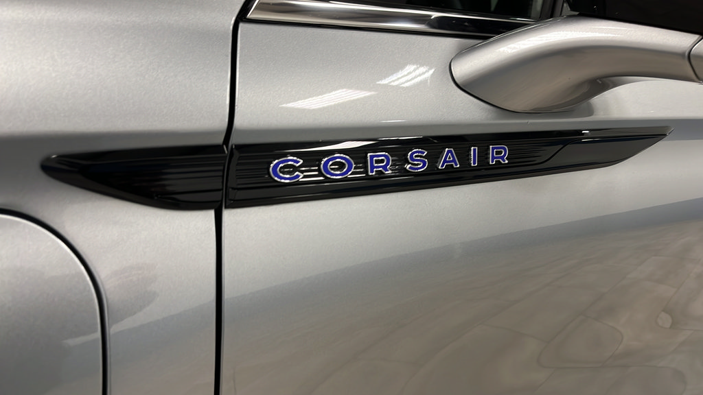 Used 2024 Lincoln Corsair Grand Touring w/ Equipment Group 301A AWD/4WD image 40