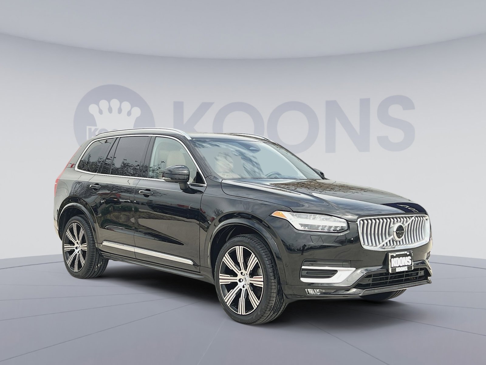 Certified 2023 Volvo XC90 B6 Ultimate w/ Protection Package Premier AWD/4WD image 18