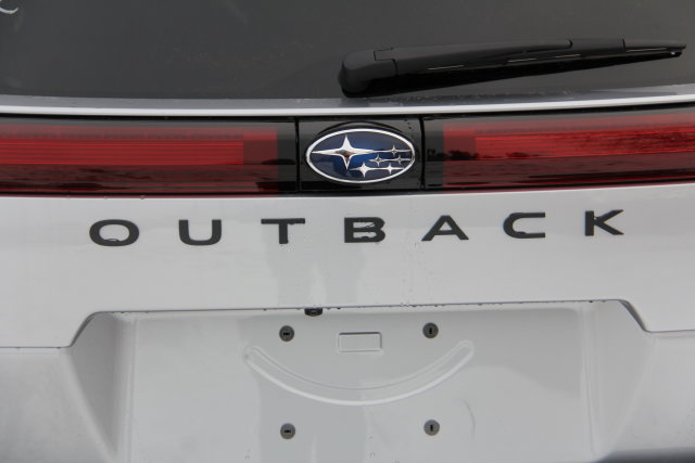 New 2026 Subaru Outback Limited AWD/4WD image 8