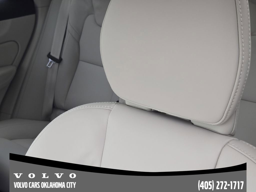 New 2026 Volvo XC60 T8 Ultra w/ Protection Package Premier image 14