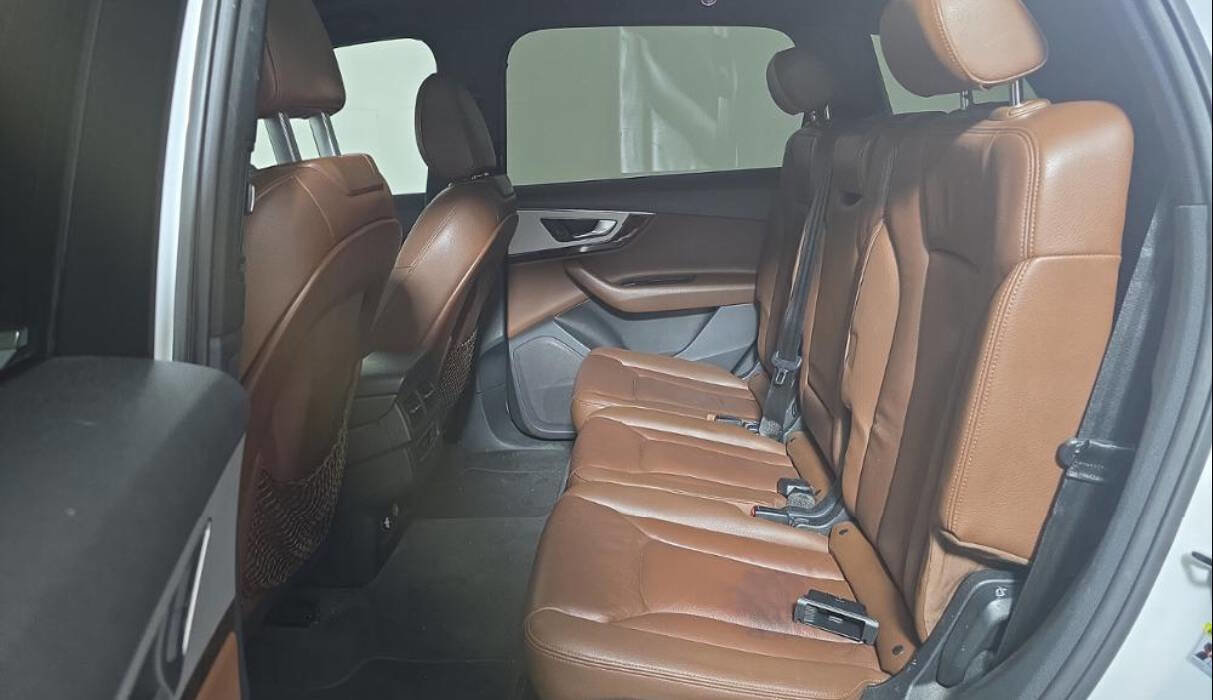 Used 2019 Audi Q7 2.0T Premium w/ Convenience Package image 7
