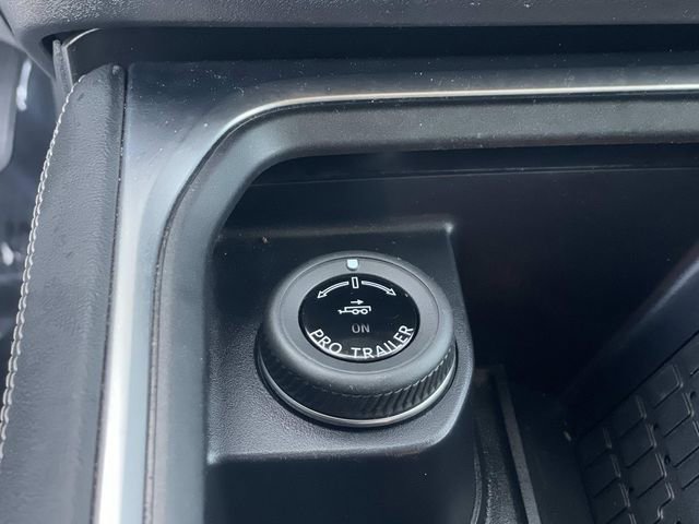 Certified 2025 Ford Expedition Platinum AWD/4WD image 18