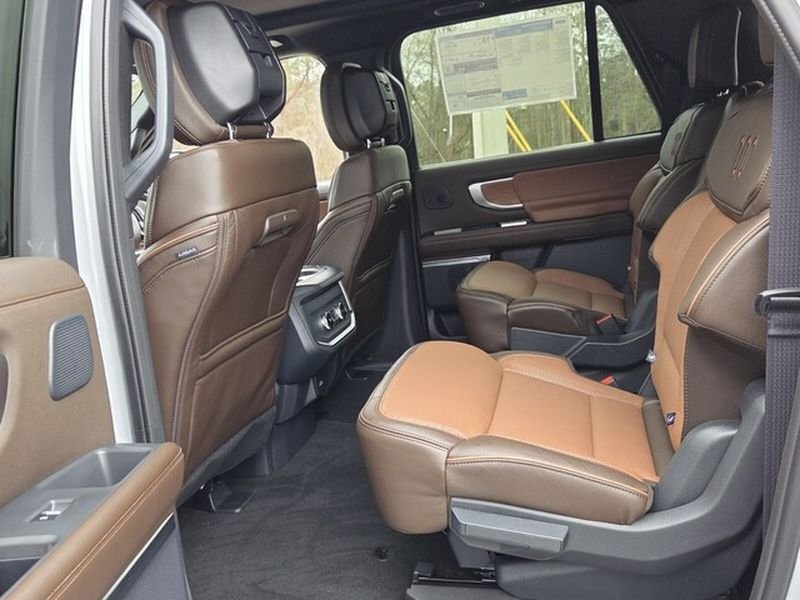New 2026 Ford Expedition Max King Ranch AWD/4WD image 9