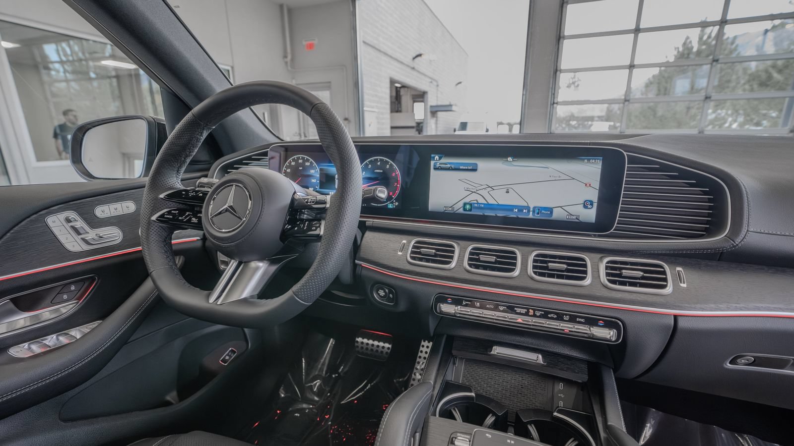 New 2026 Mercedes-Benz GLS 450 4MATIC image 19