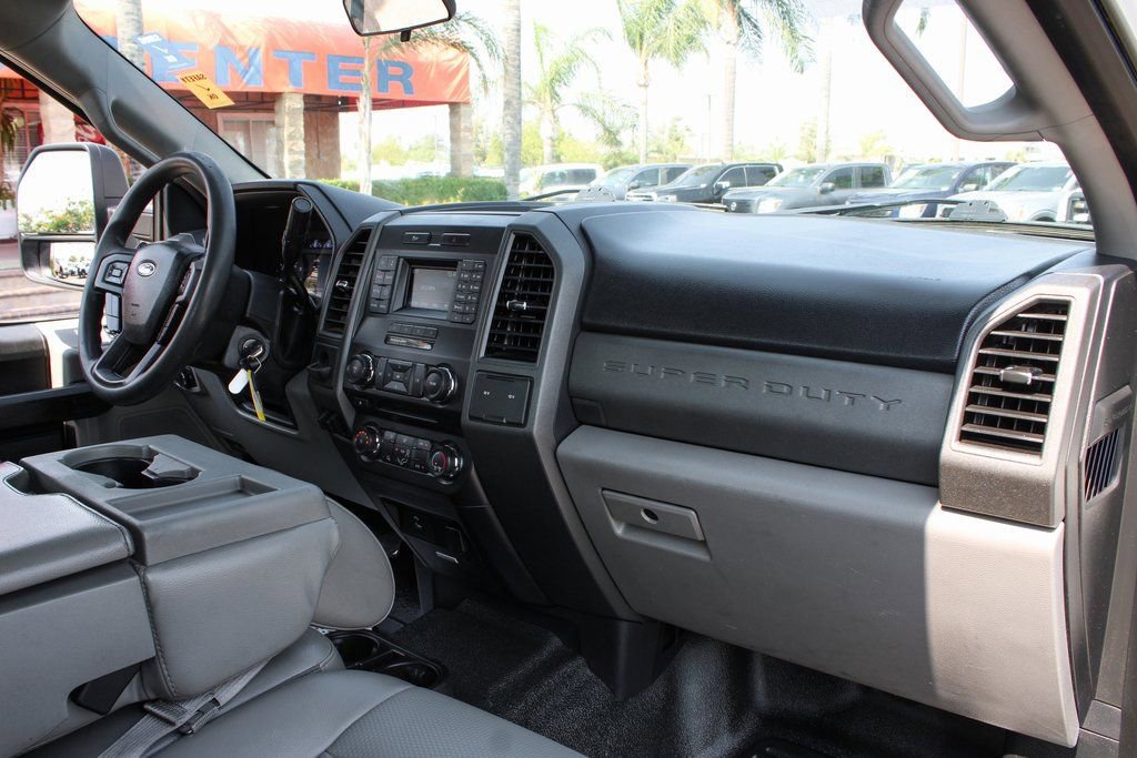 Used 2017 Ford F350 XL w/ Power Equipment Group image 33