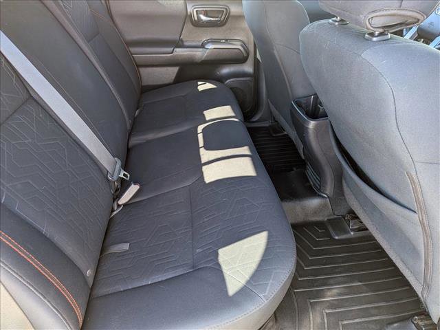 Used 2017 Toyota Tacoma TRD Off-Road w/ Tow Package (A/T) image 19