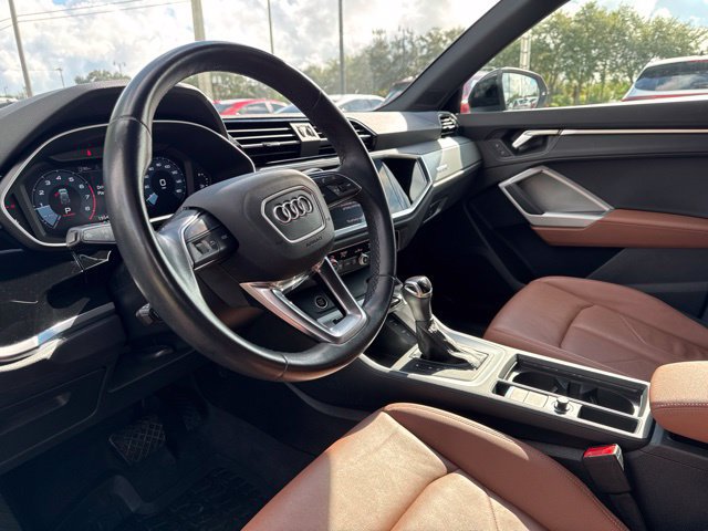 Used 2023 Audi Q3 2.0T Premium w/ Convenience Package AWD/4WD image 22