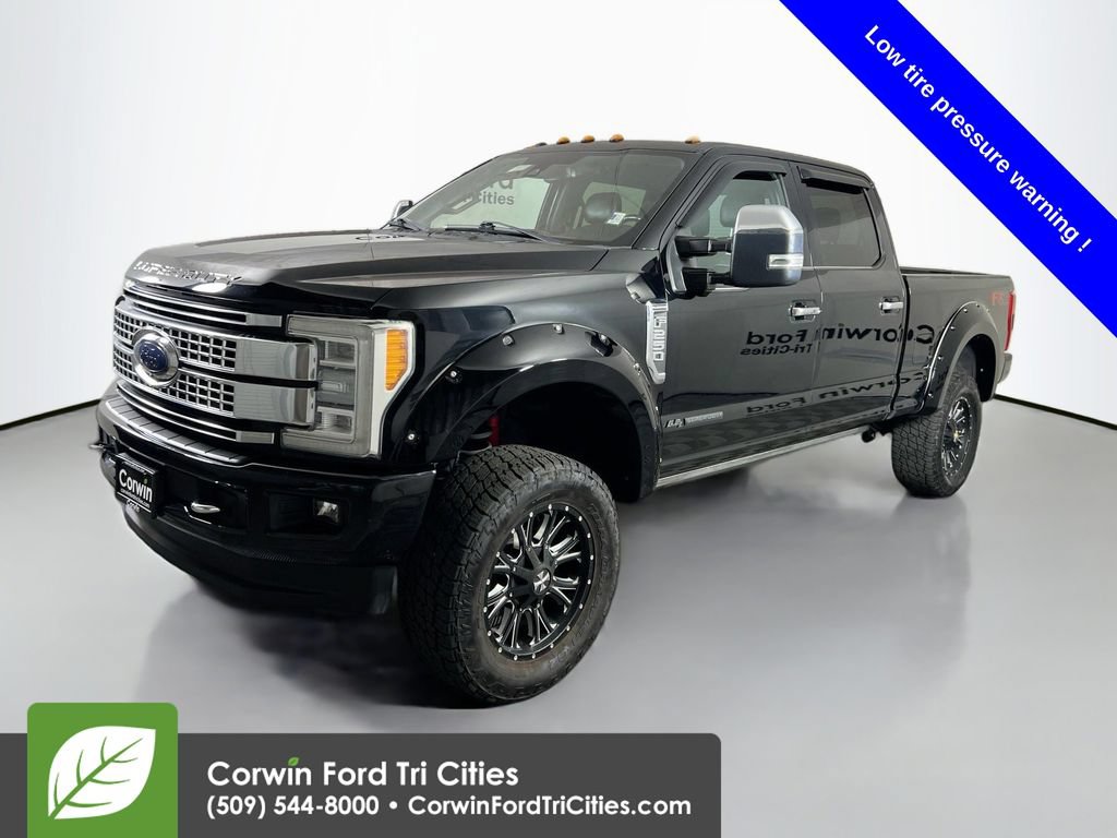 Used 2017 Ford F250 Platinum w/ Platinum Ultimate Package AWD/4WD image 5