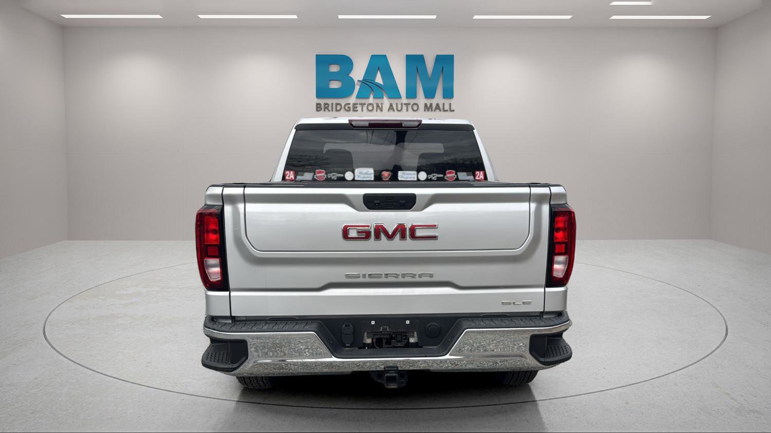 Used 2022 GMC Sierra 1500 SLE image 6
