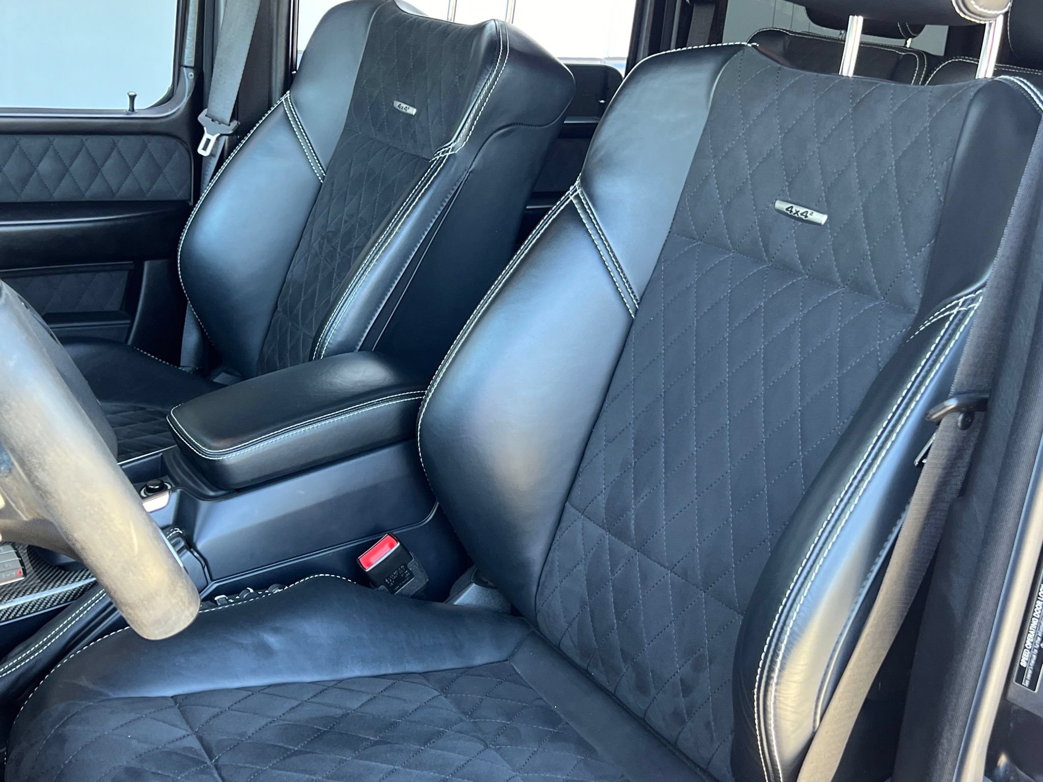Used 2018 Mercedes-Benz G 550 Squared image 21