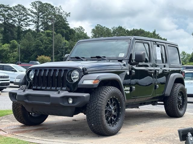 Used 2018 Jeep Wrangler Unlimited Sport AWD/4WD image 3