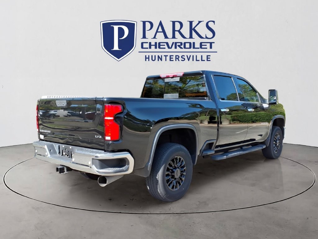 Used 2024 Chevrolet Silverado 2500 LTZ w/ LTZ Plus Package AWD/4WD image 33