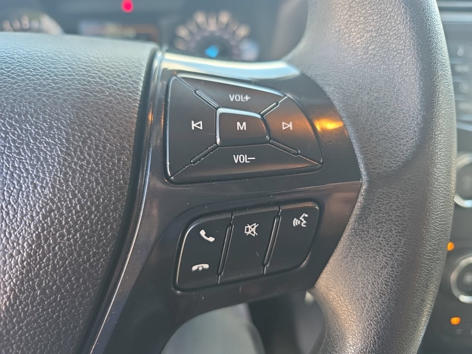 Used 2018 Ford Explorer 4WD image 17