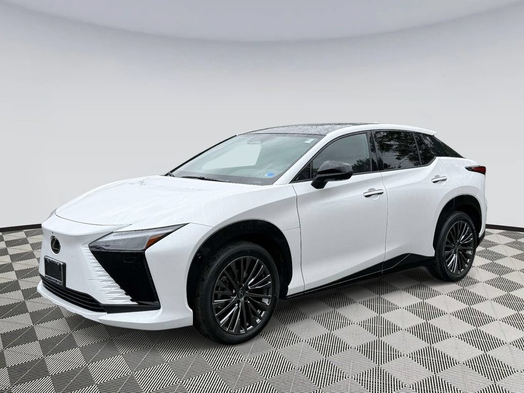 Used 2026 Lexus RZ 450e AWD w/ Accessory Package (2T) image 5
