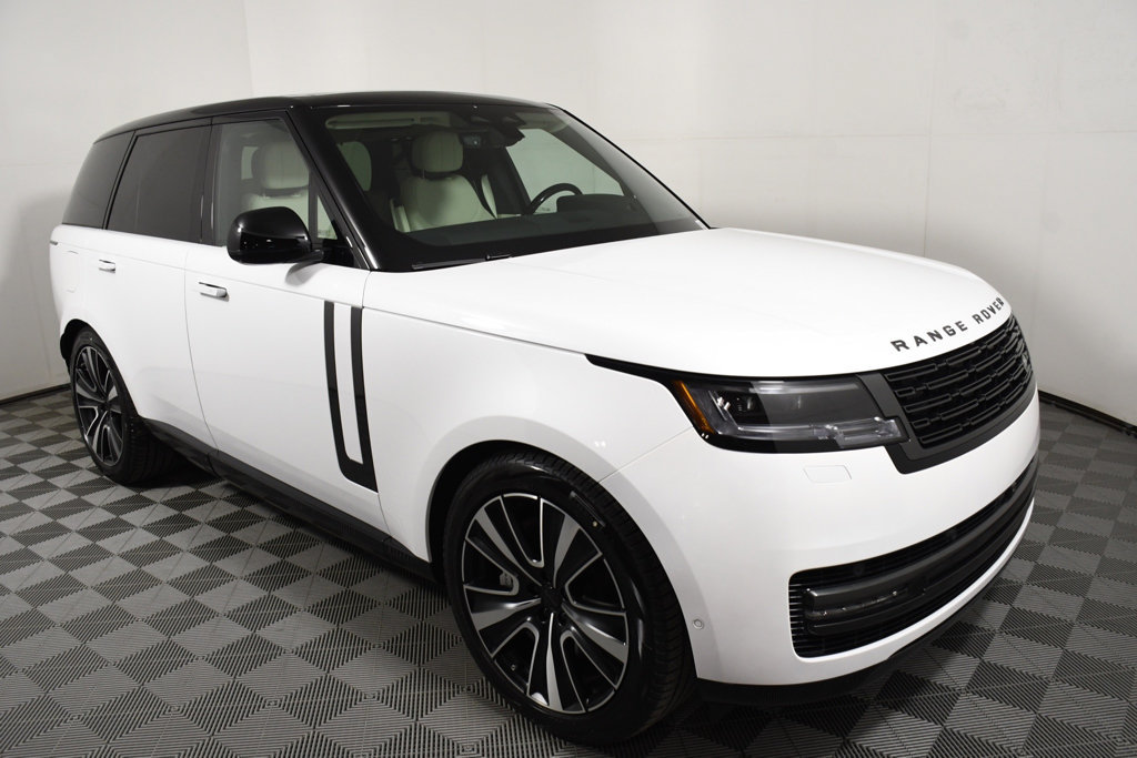 Used 2026 Land Rover Range Rover SE AWD/4WD image 8