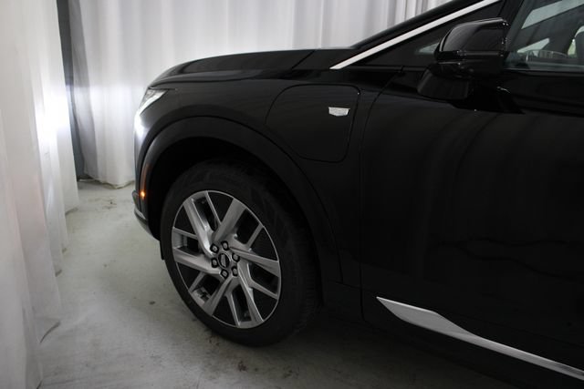 New 2027 Cadillac Optiq Luxury AWD/4WD image 37