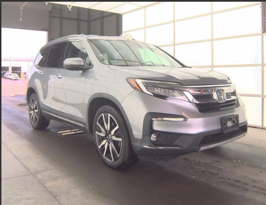 Used 2020 Honda Pilot Elite image 2