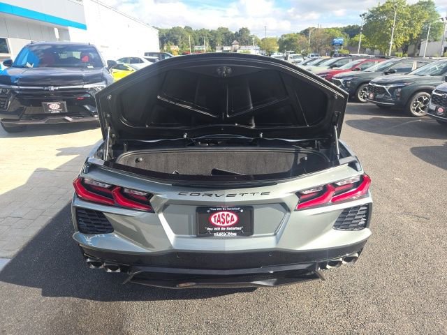 Used 2022 Chevrolet Corvette Stingray Convertible w/ Battery Protection Package image 8