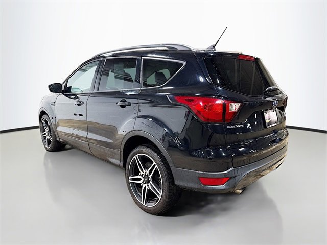 Used 2019 Ford Escape SEL image 9