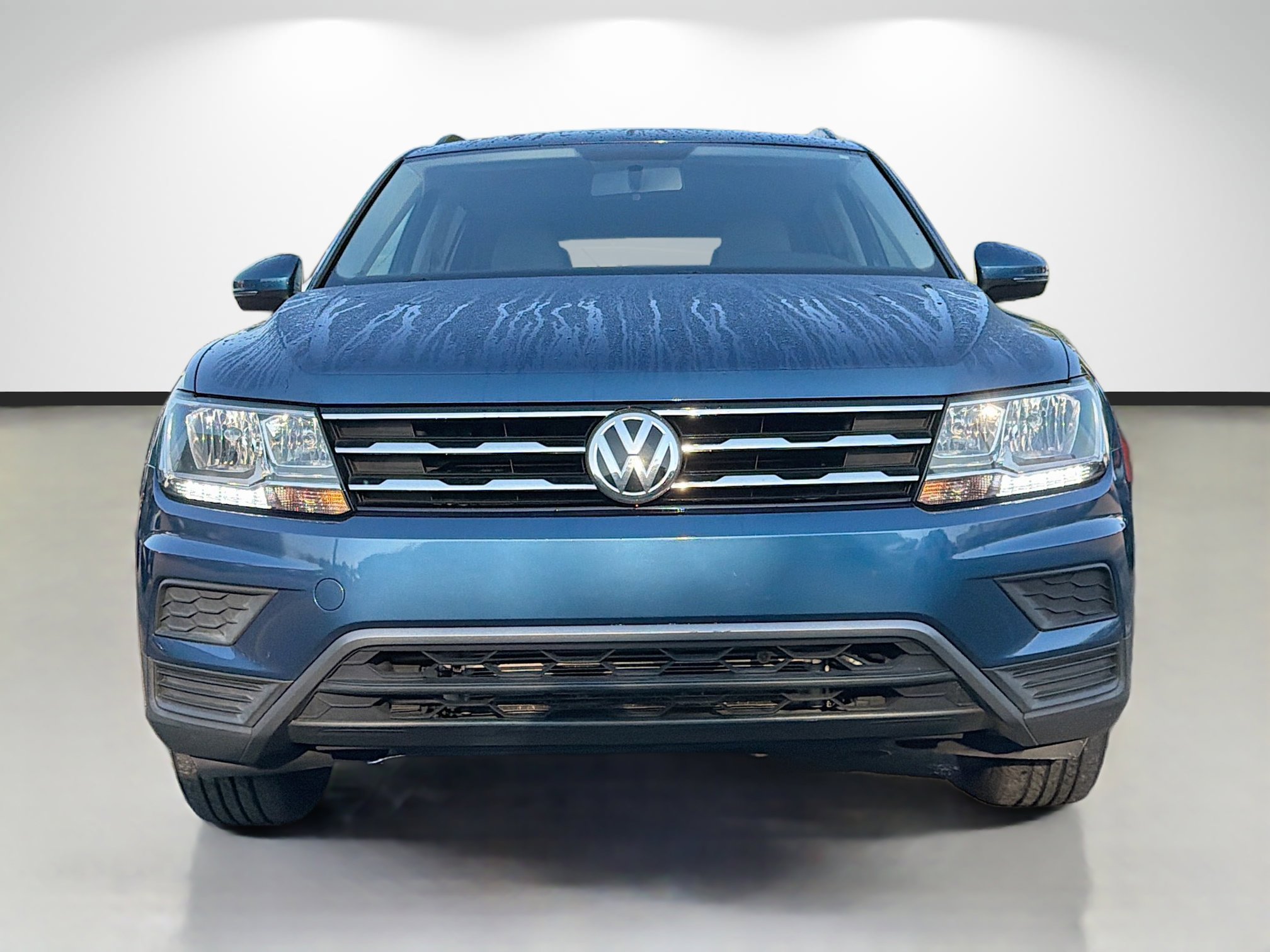 Used 2020 Volkswagen Tiguan S image 8