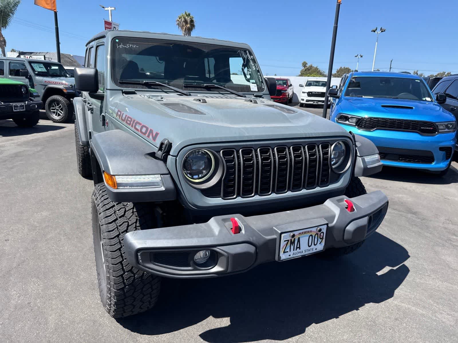 Used 2024 Jeep Wrangler Unlimited Rubicon AWD/4WD image 7