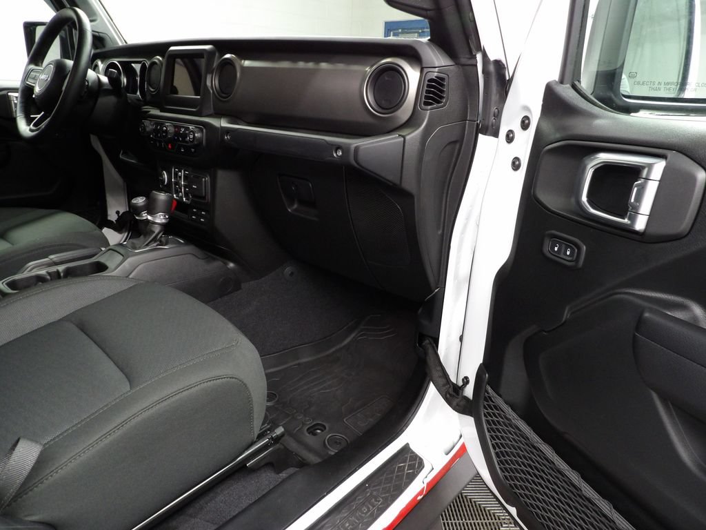 Used 2021 Jeep Gladiator Sport AWD/4WD image 30