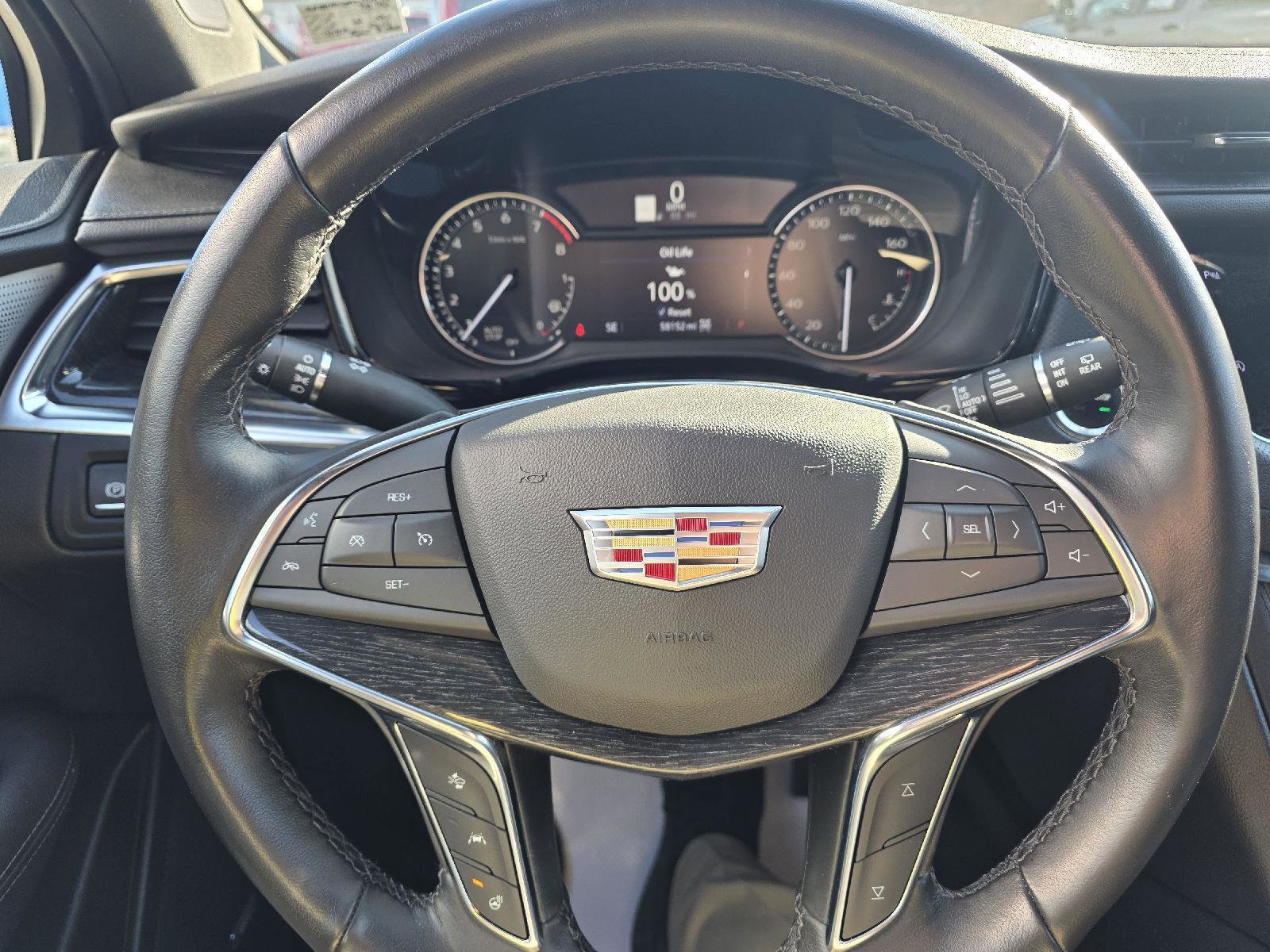 Used 2021 Cadillac XT5 Premium Luxury image 11