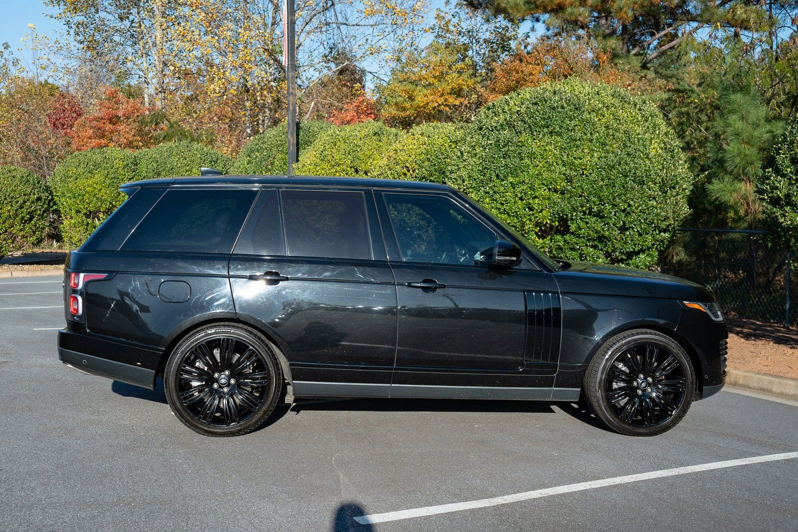 Used 2021 Land Rover Range Rover P525 Westminster Edition AWD/4WD image 18