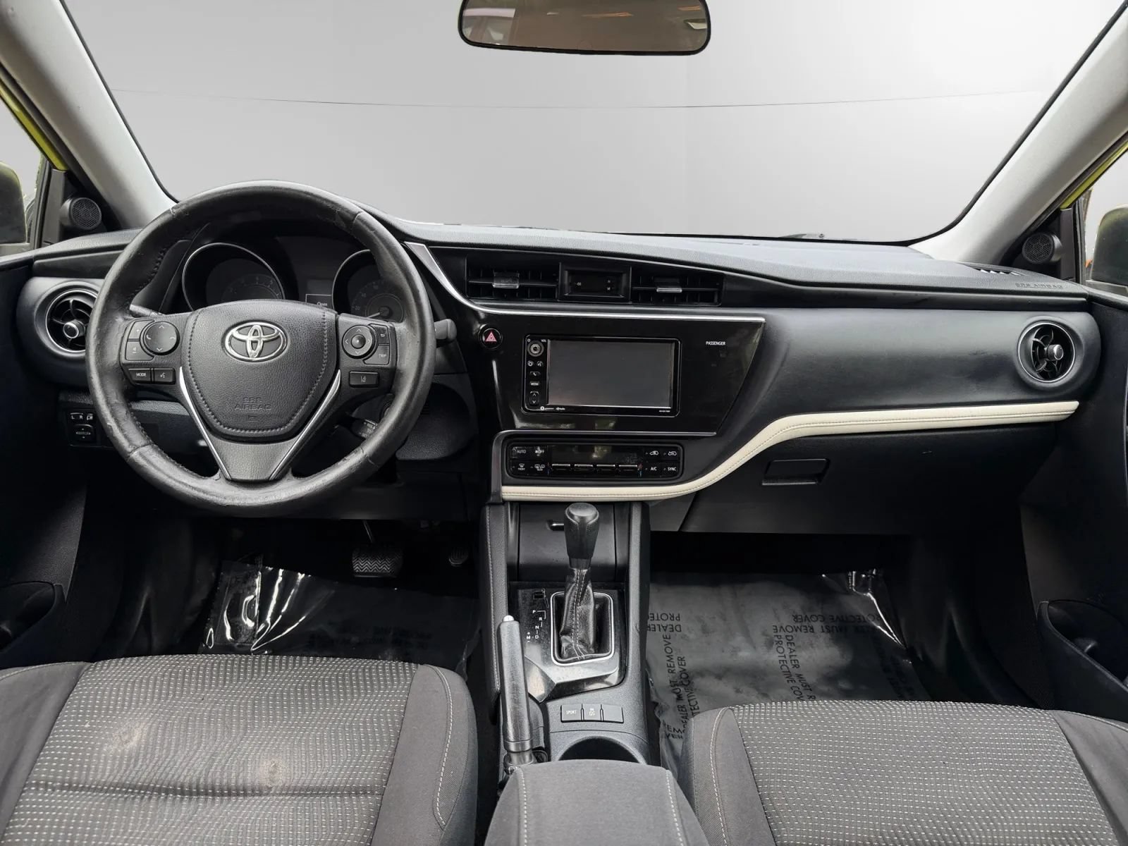 Used 2017 Toyota Corolla iM w/ Carpet Mat Package FWD image 11