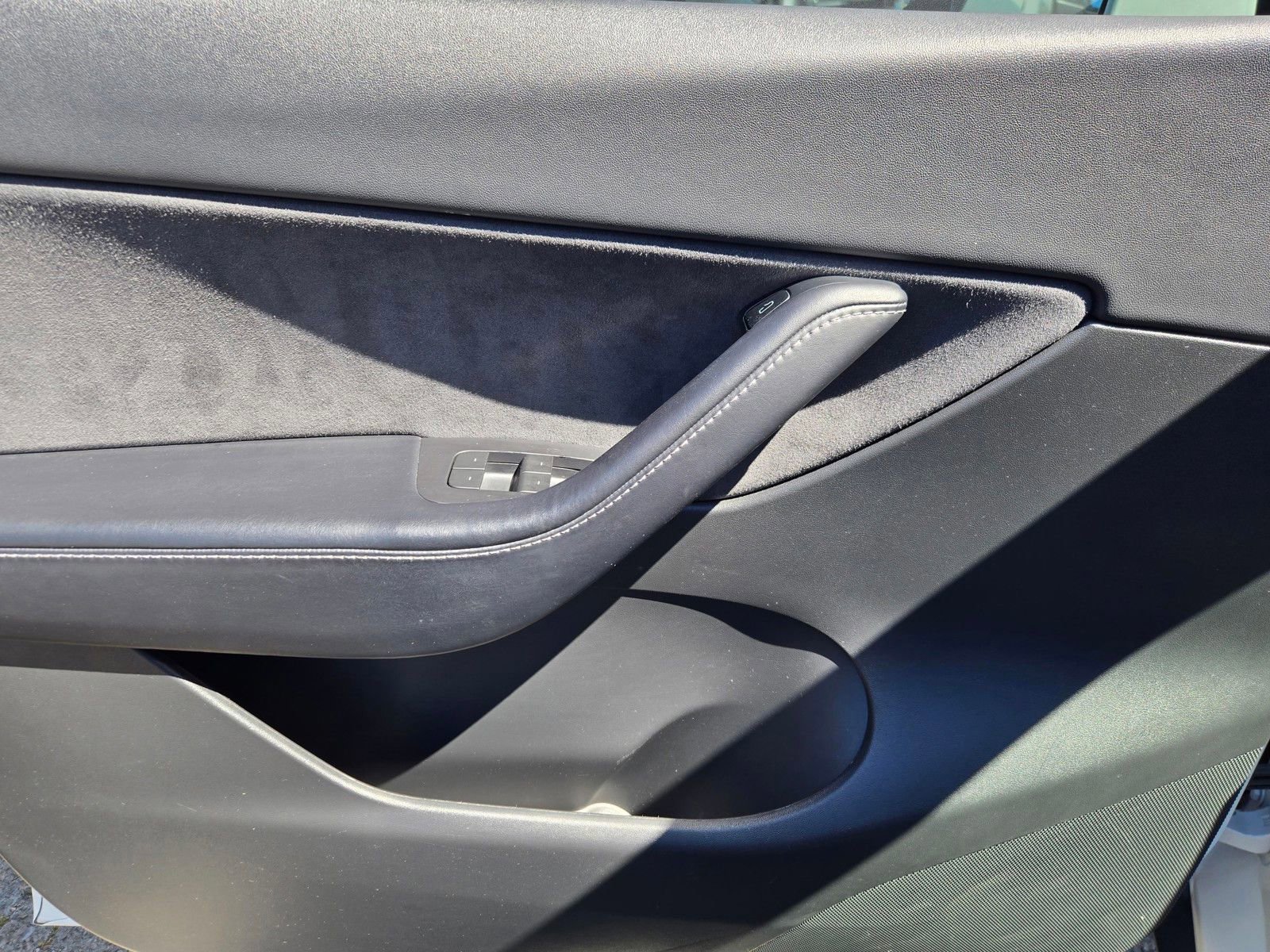 Used 2022 Tesla Model Y Performance image 18