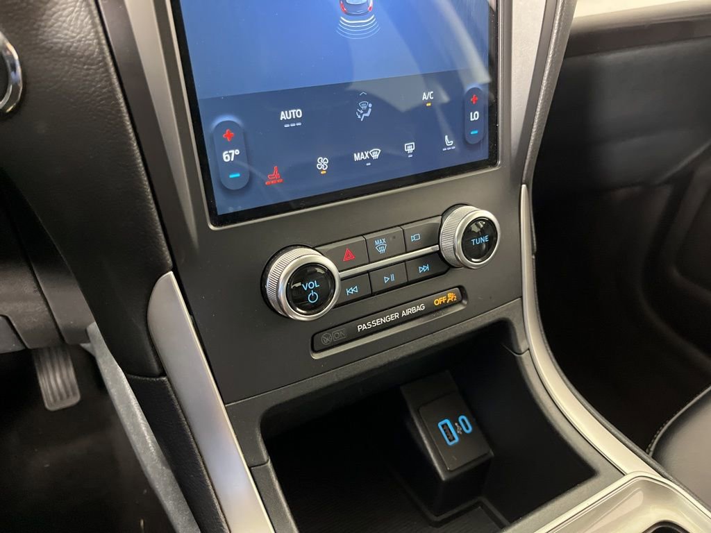 Used 2024 Ford Edge SEL AWD/4WD image 31