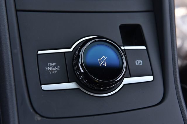 New 2026 Volkswagen Tiguan SE R-Line AWD/4WD image 17