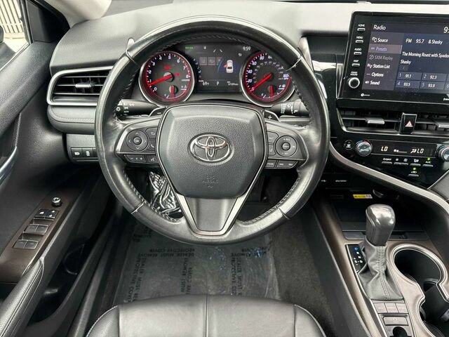 Used 2022 Toyota Camry XSE w/ Carpet Mat Package (TMS) FWD image 17