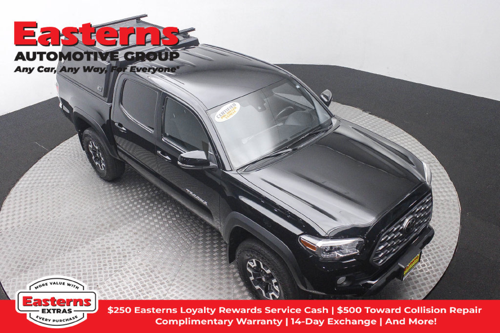 Used 2021 Toyota Tacoma TRD Off-Road AWD/4WD image 4