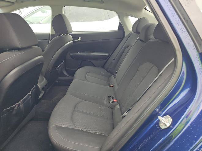 Used 2018 Kia Optima LX FWD image 12